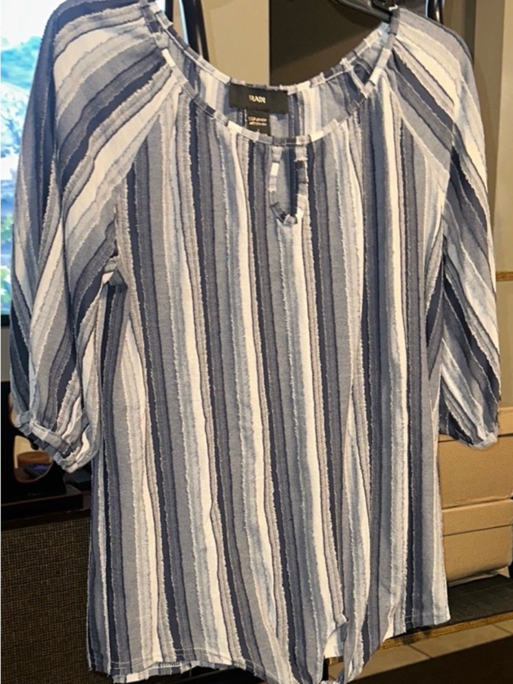 Stylish Vince Striped Blouse in Blue and White